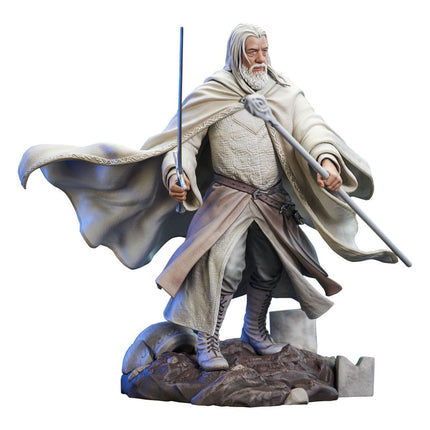 Lord of the Rings Gallery Deluxe PVC Statue Gandalf 23 cm