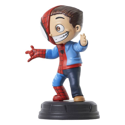 Peter Parker Marvel Animated Statue Spider-Man 10 cm