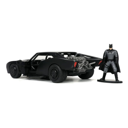 Batmobile with Figure Batman 2022 Hollywood Rides Diecast Model 1/32