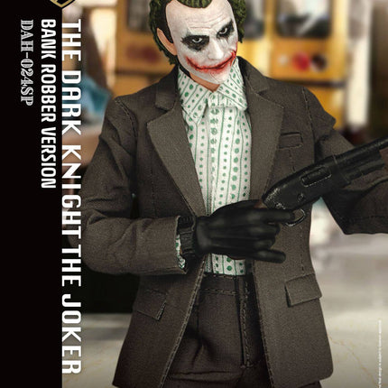 Batman The Dark Knight Dynamic 8ction Heroes Action Figure 1/9 The Joker Bank Robber Ver. 21 cm