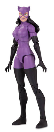 Figurka Knightfall Catwoman DC Essentials 16 cm