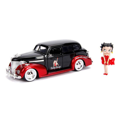 Betty Boop Hollywood Rides Diecast Model 1/24 1939 Chevy Master Deluxe z figurką