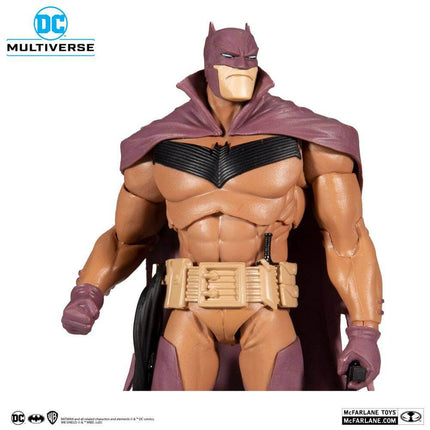 Batman (czerwony wariant) DC Multiverse Figurka białego rycerza 18 cm
